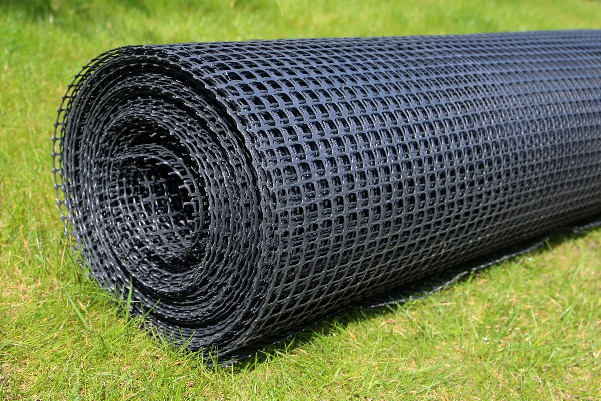 Пластиковая сетка черная